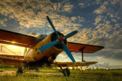 Фотообои Старый самолет Артикул 3446