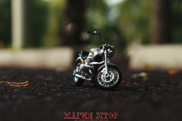 Фотообои Маленький мотоцикл Артикул nfi_02610