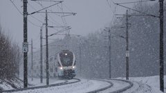 Фотообои Поезд под снегопадом Артикул nfi_02424