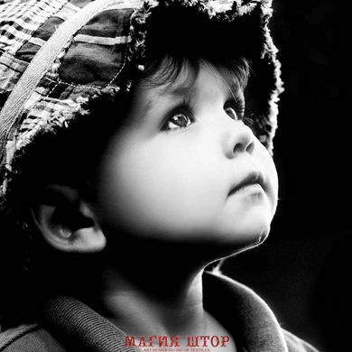 Фотообои Мальчик в панаме Артикул 2648