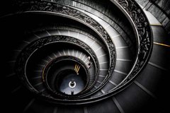 Фотообои Черная винтовая лестница с резными перилами Артикул 2494