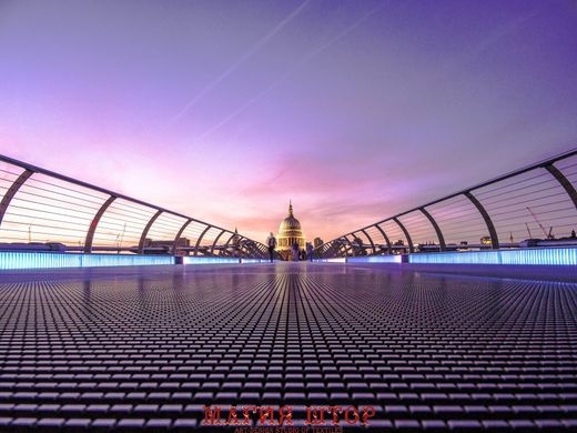 Фотообои Мост в Лондоне Артикул nus_10643