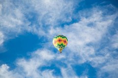 Фотообои Воздушный шар в небе Артикул nfi_02080