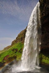 Фотообои Бурлящий горный водопад Артикул 1723
