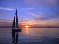 Фотообои Яхта на фоне заката Артикул 1476