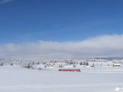 Фотообои Поезд на снегу Артикул nfi_02393