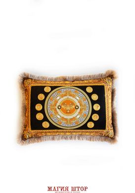 Декоративная наволочка из портьерной ткани с принтом