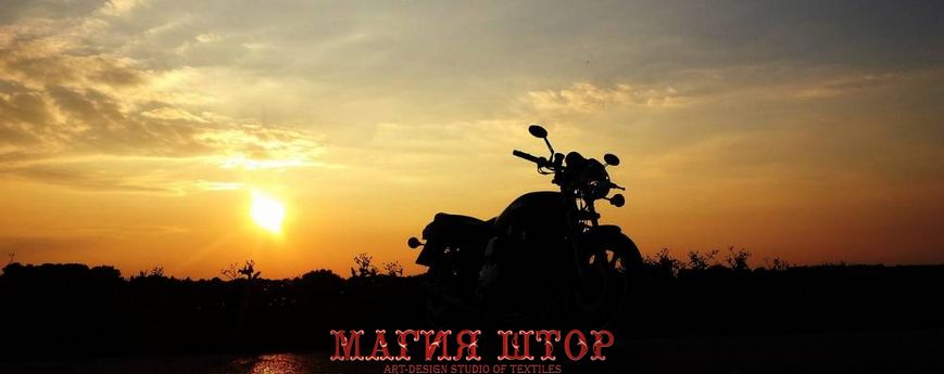 Фотообои Мотоцикл в лучах заката Артикул nfi_02625
