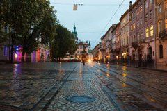 Фотообои Улица после дождя Артикул 13883